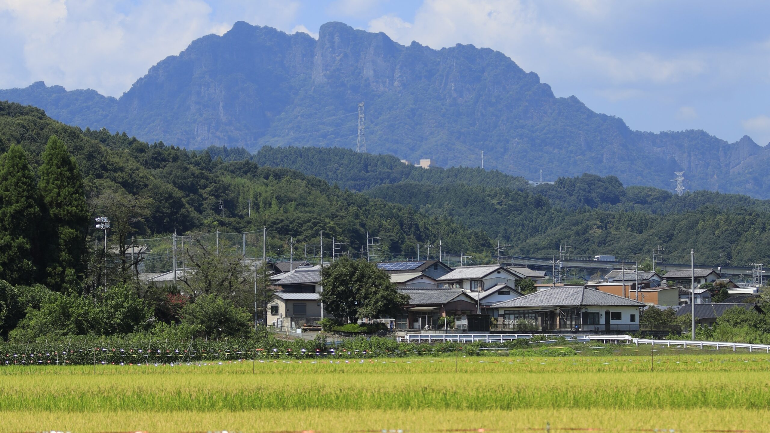 妙義山